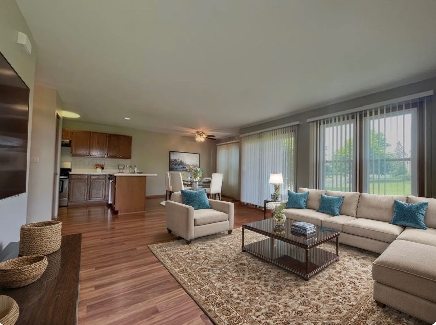 304 University Lane 5
