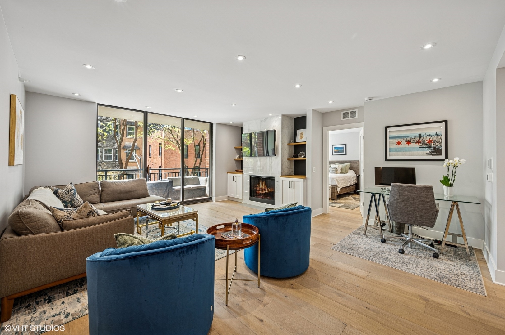 55 W Delaware Place 314