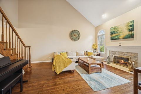 Tiny photo for 11152 Indian Woods Drive, Indian Head Park, IL 60525 (MLS # 12519101)