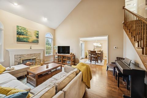 Tiny photo for 11152 Indian Woods Drive, Indian Head Park, IL 60525 (MLS # 12519101)