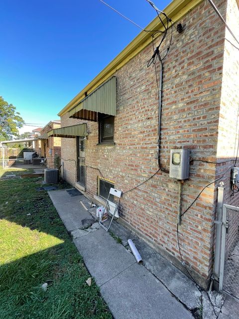 Tiny photo for 9554 S Dobson Avenue, Chicago, IL 60628 (MLS # 12492100)