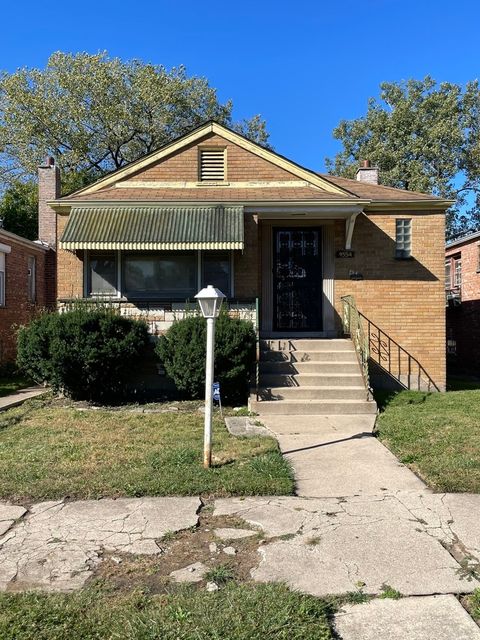 Photo of 9554 S Dobson Avenue, Chicago, IL 60628 (MLS # 12492100)