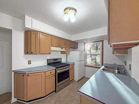 Tiny photo for 1165 N Henderson Road, Freeport, IL 61032 (MLS # 12549974)