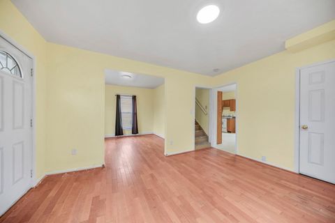 Tiny photo for 780 S Elm Avenue, Kankakee, IL 60901 (MLS # 12192894)