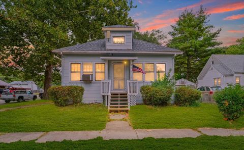 Photo of 801 E Sangamon Avenue, Rantoul, IL 61866 (MLS # 12604537)