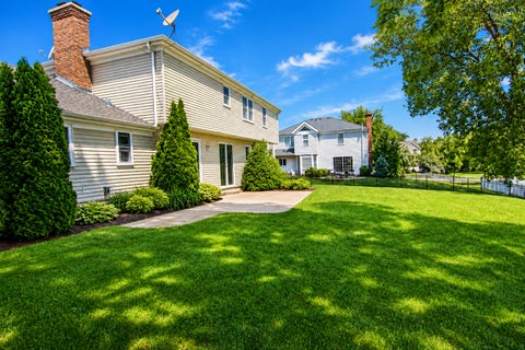 Tiny photo for 6319 Briar Road, Willowbrook, IL 60527 (MLS # 12636997)