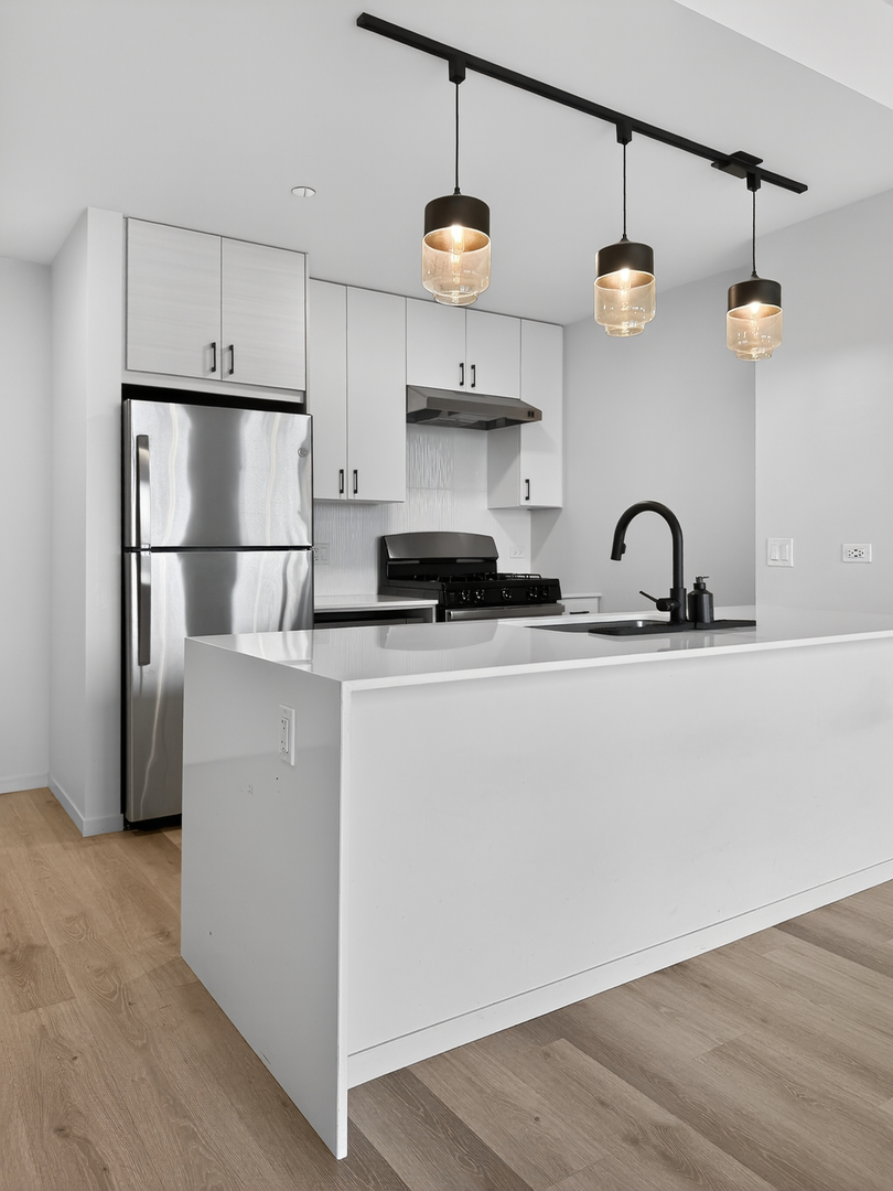 88 E Wacker Place 4403