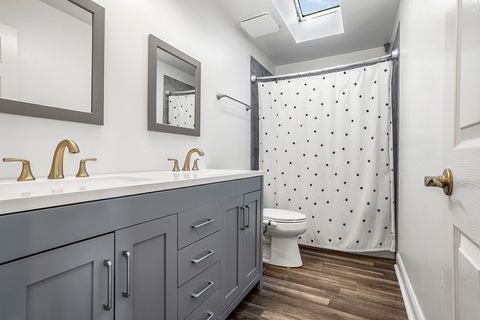 Tiny photo for 417 Glenys Drive, Lemont, IL 60439 (MLS # 12507466)