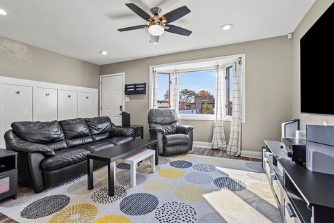 Tiny photo for 417 Glenys Drive, Lemont, IL 60439 (MLS # 12507466)