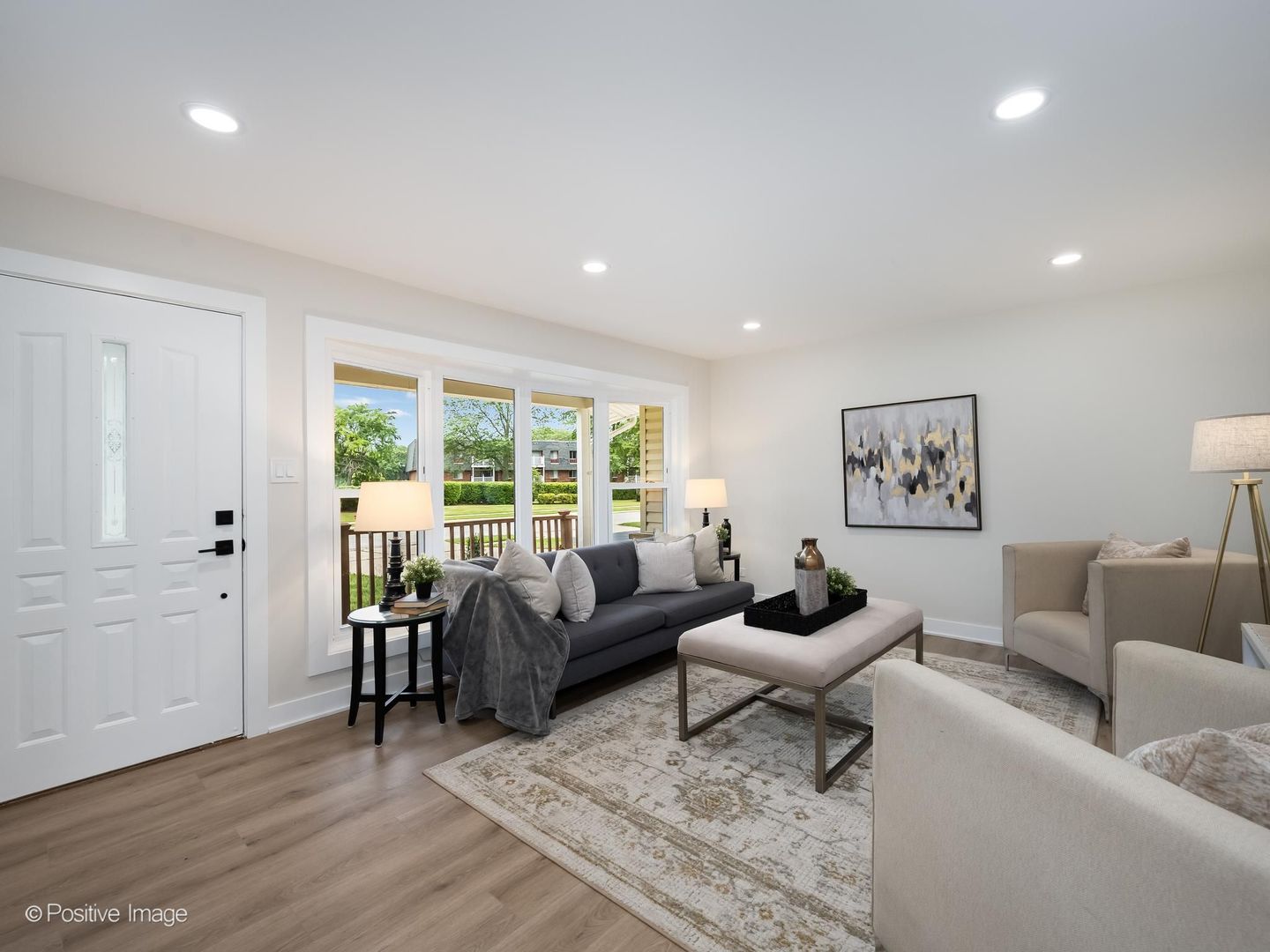 959 Ridge Avenue