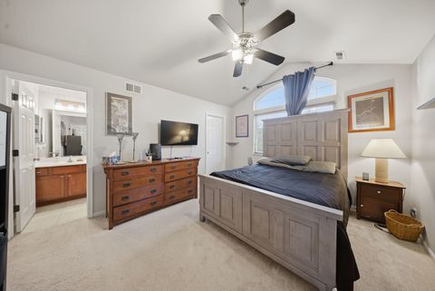 Tiny photo for 394 Jamestown Court, Aurora, IL 60504 (MLS # 12629064)