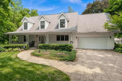 901 Highview Avenue Rockford IL 61107