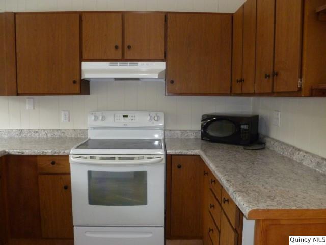 831 E Atchison Street