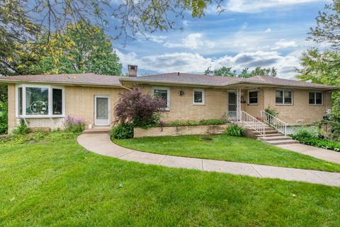 2632 E Bonnie Brook Lane Waukegan IL 60087