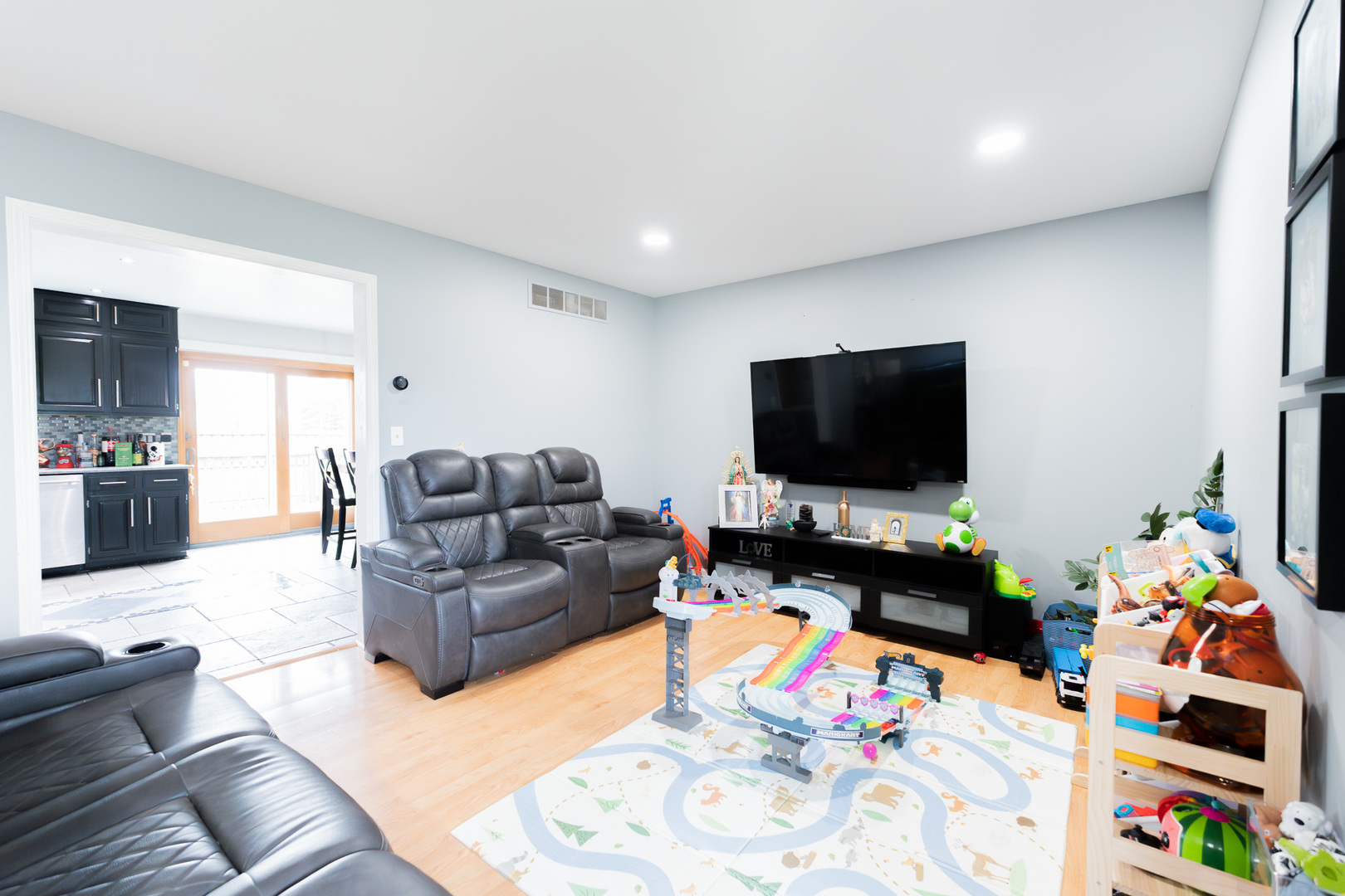 2440 Caton Crest Court