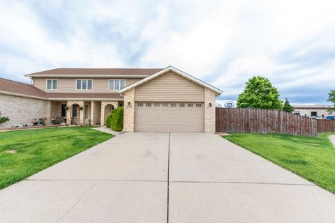 Photo of 2440 Caton Crest Court, Crest Hill, IL 60403 (MLS # 12654499)