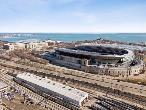 Tiny photo for 1629 S Prairie Avenue #2605, Chicago, IL 60616 (MLS # 12568401)