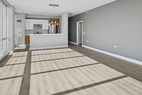 Tiny photo for 1629 S Prairie Avenue #2605, Chicago, IL 60616 (MLS # 12568401)