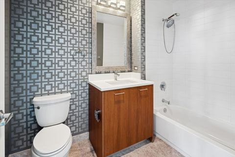 Tiny photo for 1629 S Prairie Avenue #2605, Chicago, IL 60616 (MLS # 12568401)