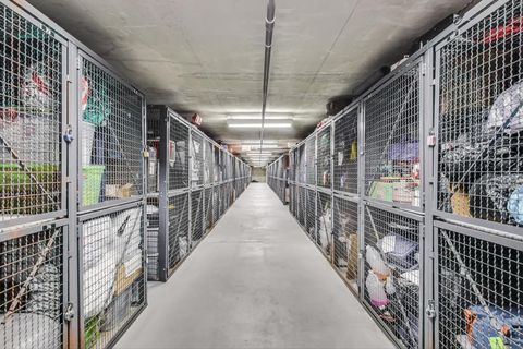 Tiny photo for 1629 S Prairie Avenue #2605, Chicago, IL 60616 (MLS # 12568401)