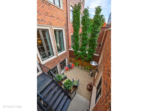 Tiny photo for 1720 N MOHAWK Street, Chicago, IL 60614 (MLS # 12461159)