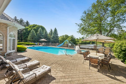 Tiny photo for 855 Jennifer Court, Lake Forest, IL 60045 (MLS # 12672819)