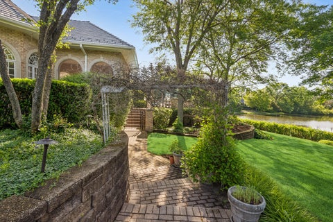 Tiny photo for 855 Jennifer Court, Lake Forest, IL 60045 (MLS # 12672819)
