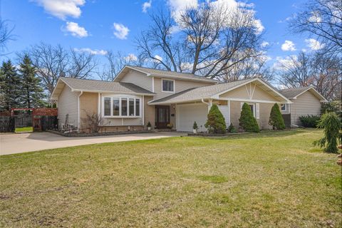 Tiny photo for 4301 Euclid Avenue, Rolling Meadows, IL 60008 (MLS # 12325177)