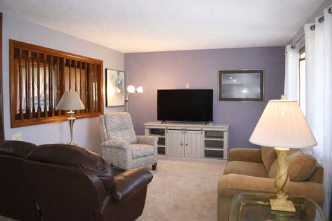 Tiny photo for 1707 Teresa Street, Rock Falls, IL 61071 (MLS # 12611532)