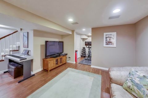 Tiny photo for 881 Harvard Court, Highland Park, IL 60035 (MLS # 12580141)