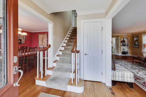 Tiny photo for 881 Harvard Court, Highland Park, IL 60035 (MLS # 12580141)