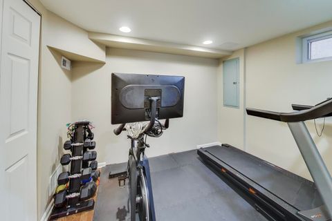 Tiny photo for 881 Harvard Court, Highland Park, IL 60035 (MLS # 12580141)