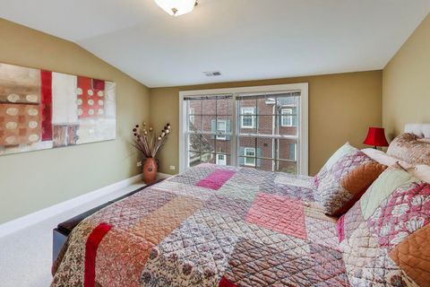 Tiny photo for 881 Harvard Court, Highland Park, IL 60035 (MLS # 12580141)