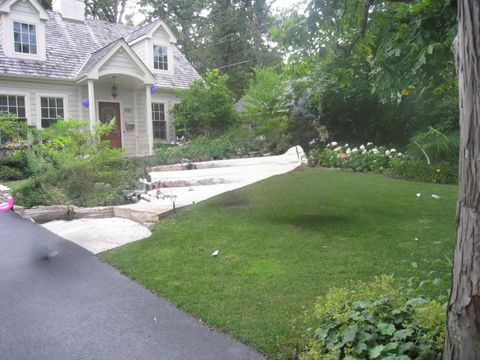 Tiny photo for 881 Harvard Court, Highland Park, IL 60035 (MLS # 12580141)