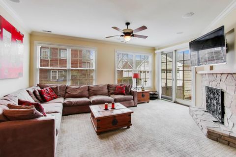 Tiny photo for 881 Harvard Court, Highland Park, IL 60035 (MLS # 12580141)