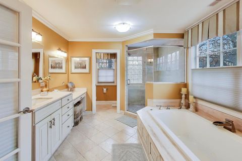 Tiny photo for 881 Harvard Court, Highland Park, IL 60035 (MLS # 12580141)