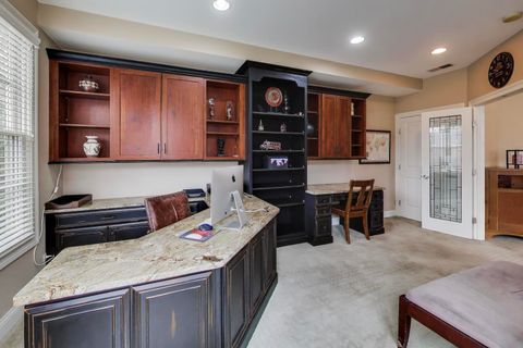 Tiny photo for 881 Harvard Court, Highland Park, IL 60035 (MLS # 12580141)