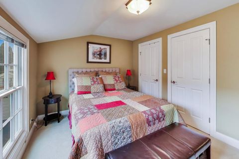 Tiny photo for 881 Harvard Court, Highland Park, IL 60035 (MLS # 12580141)