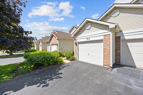 Tiny photo for 7818 Darien Lake Drive, Darien, IL 60561 (MLS # 12697277)