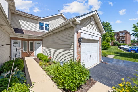 Tiny photo for 7818 Darien Lake Drive, Darien, IL 60561 (MLS # 12697277)