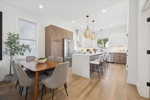 Tiny photo for 3621 N Richmond Street, Chicago, IL 60618 (MLS # 12487176)