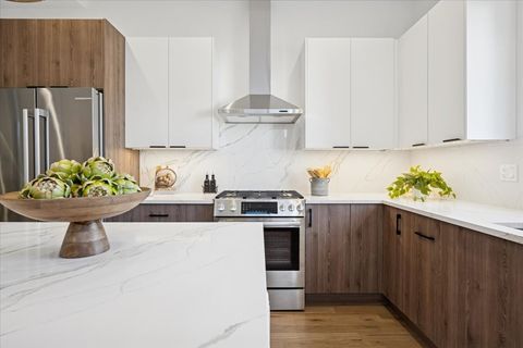 Tiny photo for 3621 N Richmond Street, Chicago, IL 60618 (MLS # 12487176)