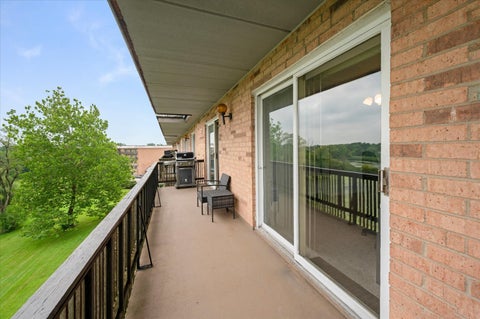 Tiny photo for 505 Redondo Drive #504, Downers Grove, IL 60516 (MLS # 12737320)