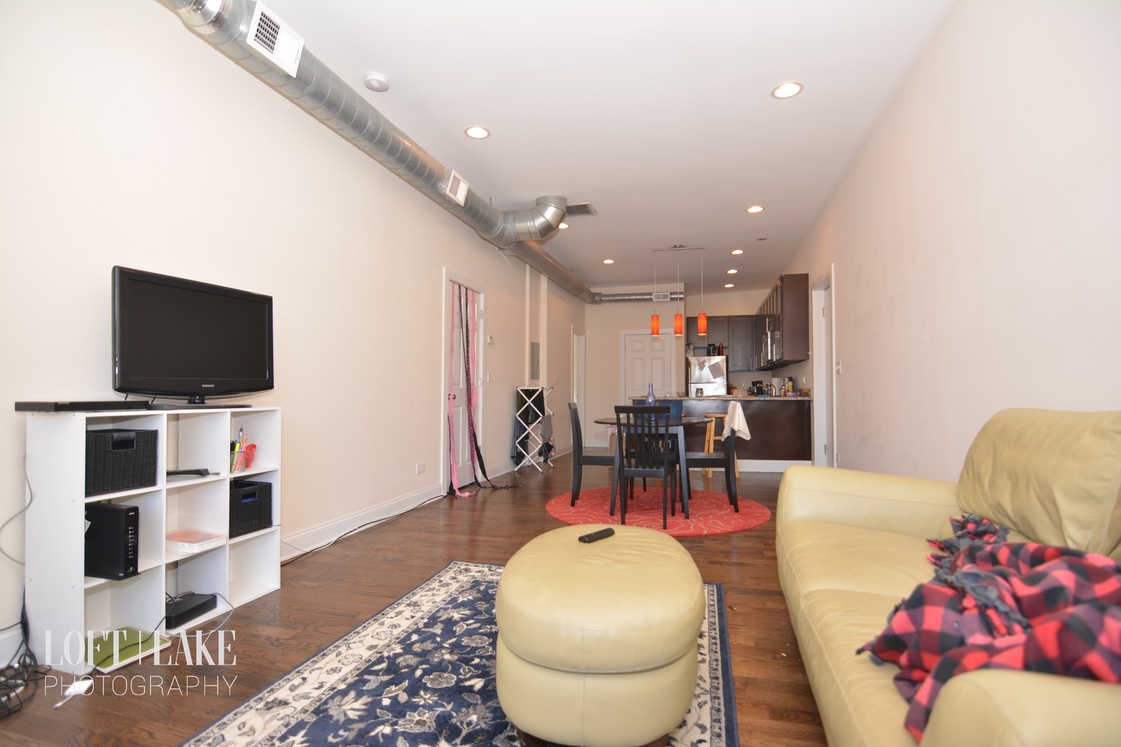 1032 N Ashland Avenue 2F