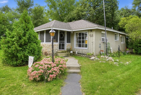Photo of 58 Woodbine Drive, Crystal Lake, IL 60014 (MLS # 12759764)
