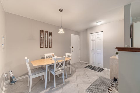 Tiny photo for 311 N CARTER Street #102, Palatine, IL 60067 (MLS # 12641585)