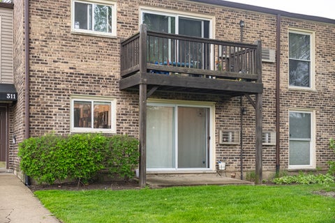 Tiny photo for 311 N CARTER Street #102, Palatine, IL 60067 (MLS # 12641585)