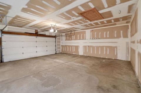 Tiny photo for 420 Windsor Drive, Oswego, IL 60543 (MLS # 12650952)