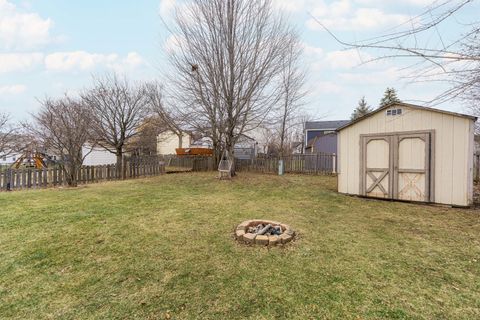 Tiny photo for 4015 Peartree Drive, Lake In The Hills, IL 60156 (MLS # 12525995)