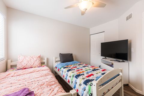 Tiny photo for 4015 Peartree Drive, Lake In The Hills, IL 60156 (MLS # 12525995)